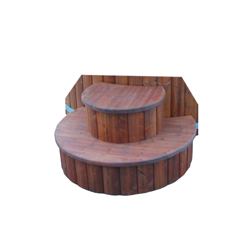 Treppe für Hot Tube, rund